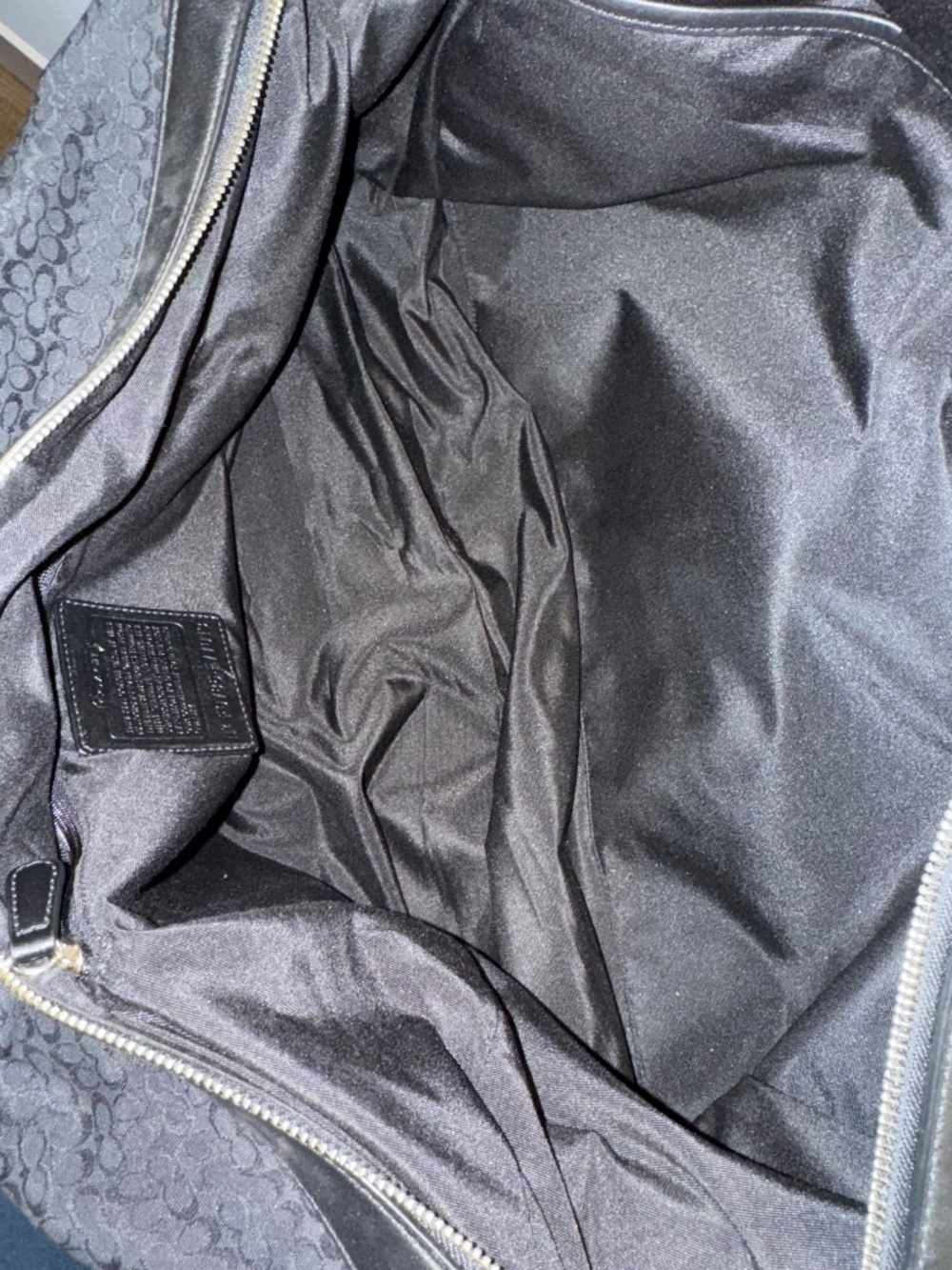 NWT Coach F77013 XL Signature C Duffle Travel Bag w/ Strap, Padlock & Key - Picture 14 of 16